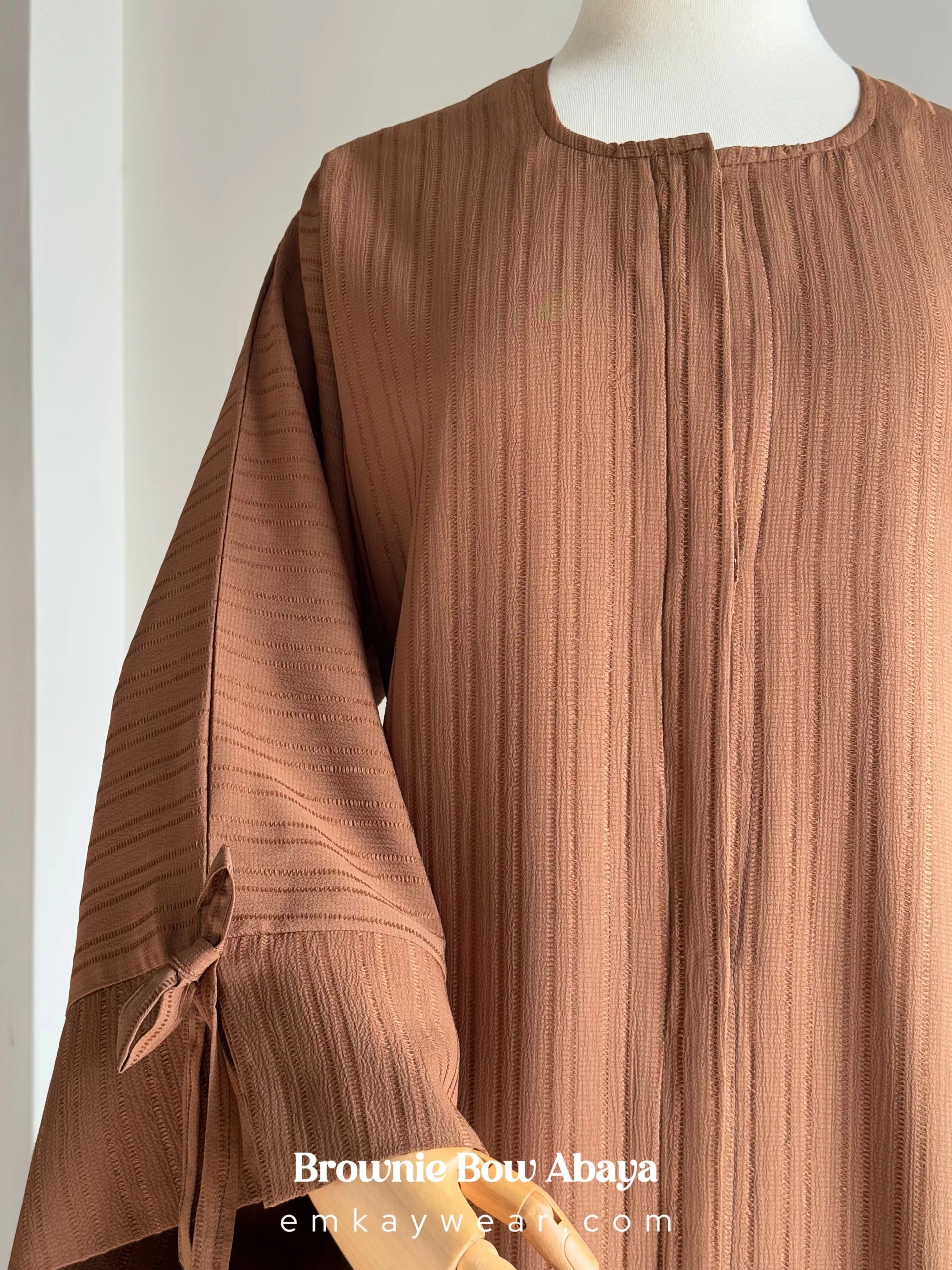 Brownie Bow Abaya for women