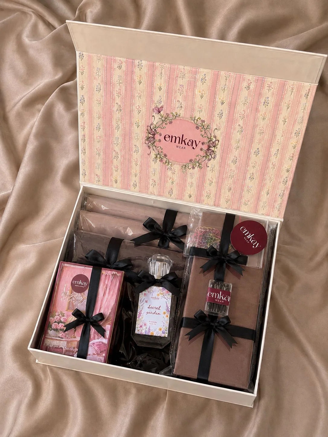 EmKay Hijab Box elegant hijab gift box