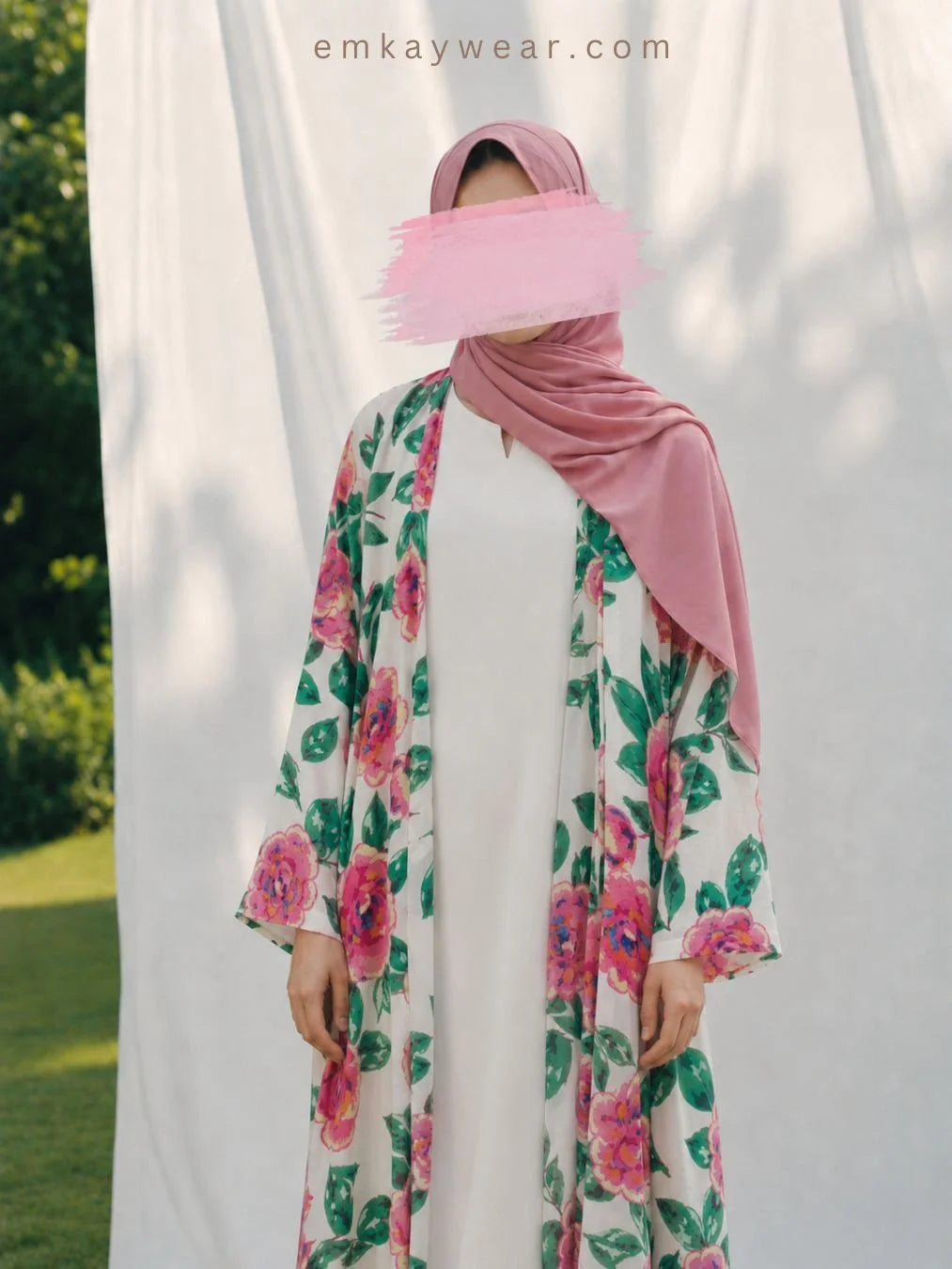 Summer Rose Linen Kimono with Pink Hijab