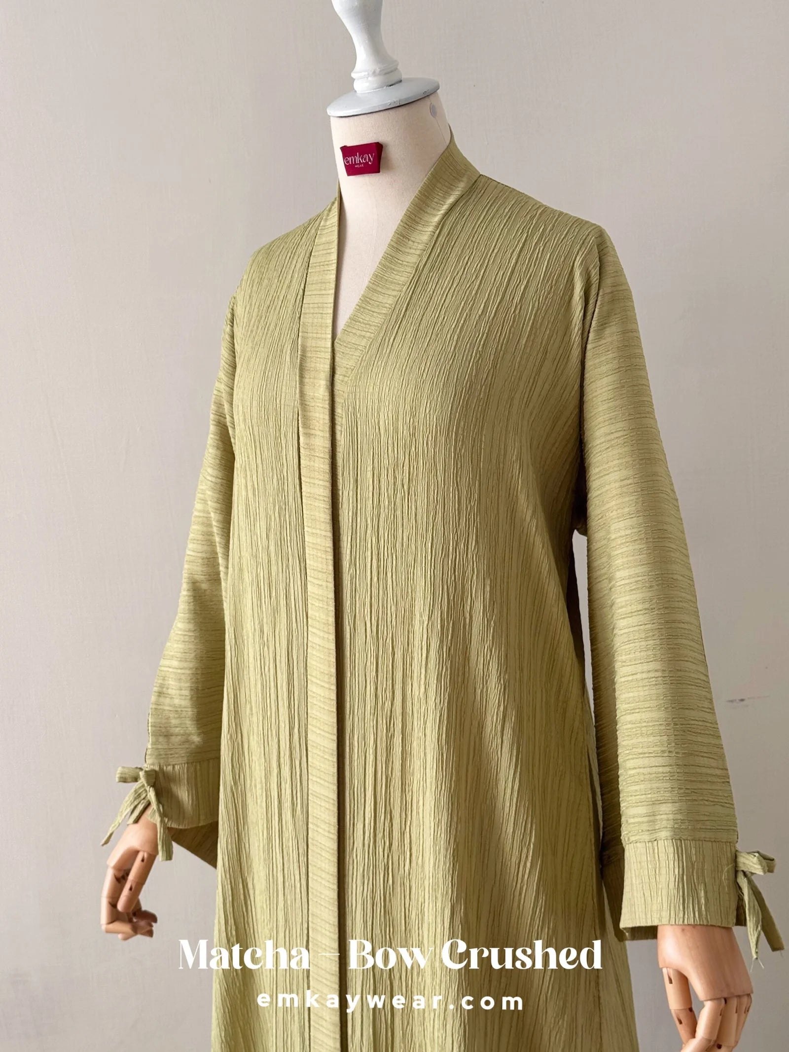 Crushed Bow Abaya