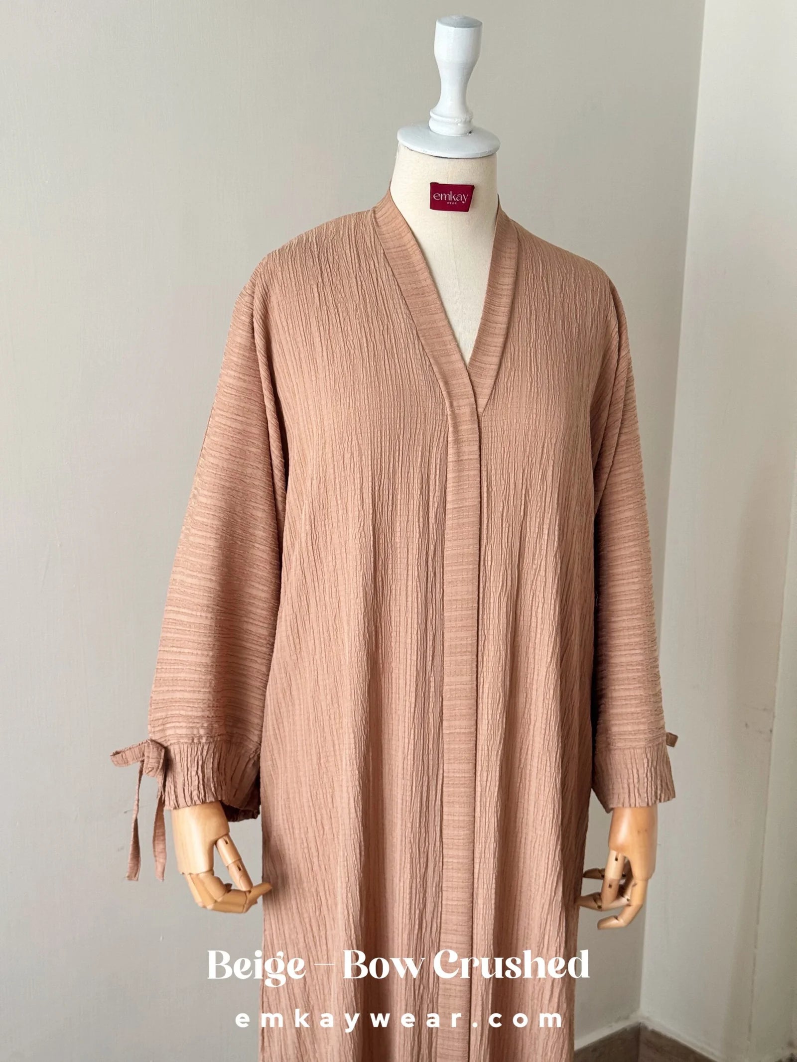 Crushed Bow Abaya