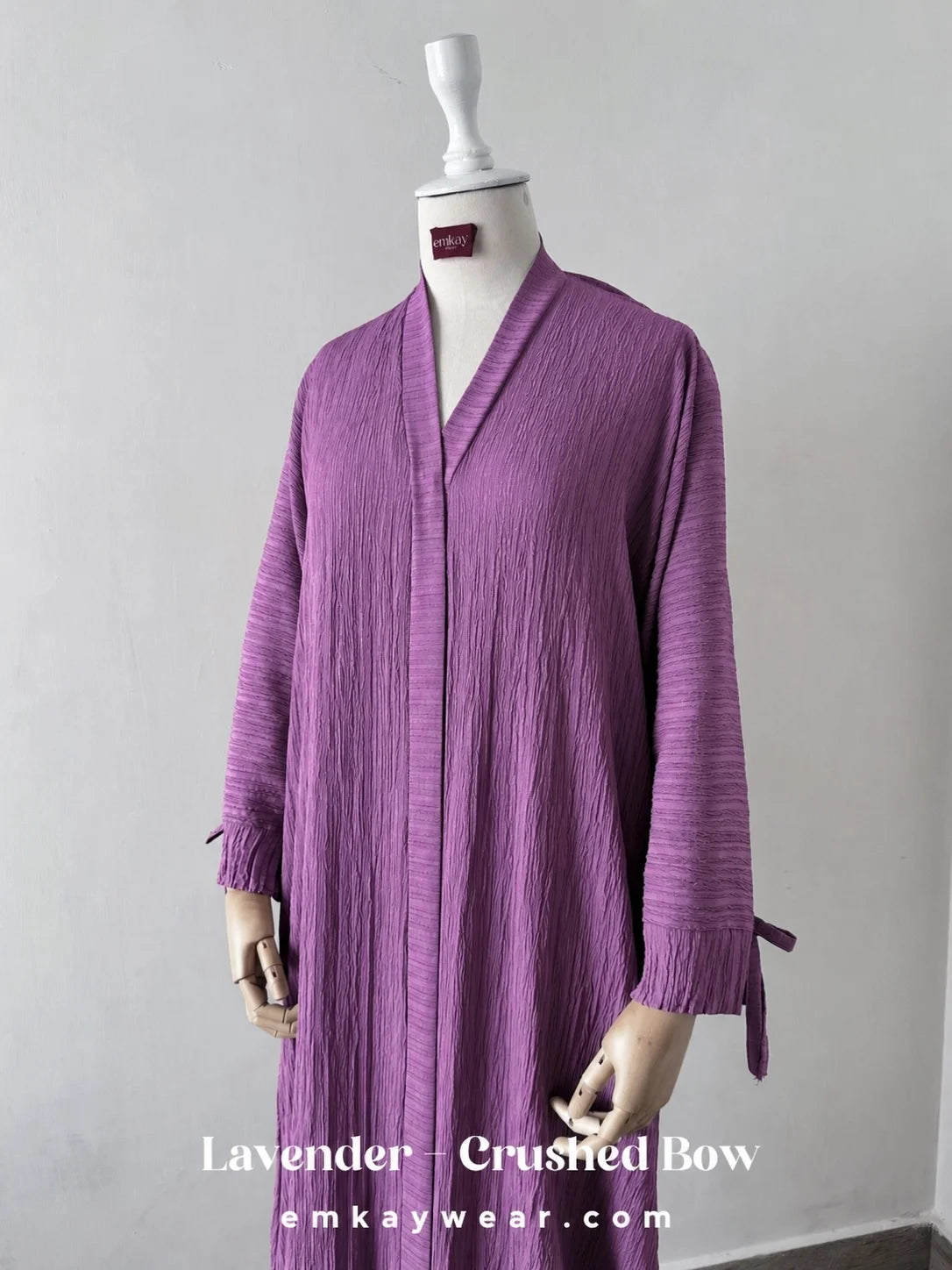 Crushed Bow Abaya