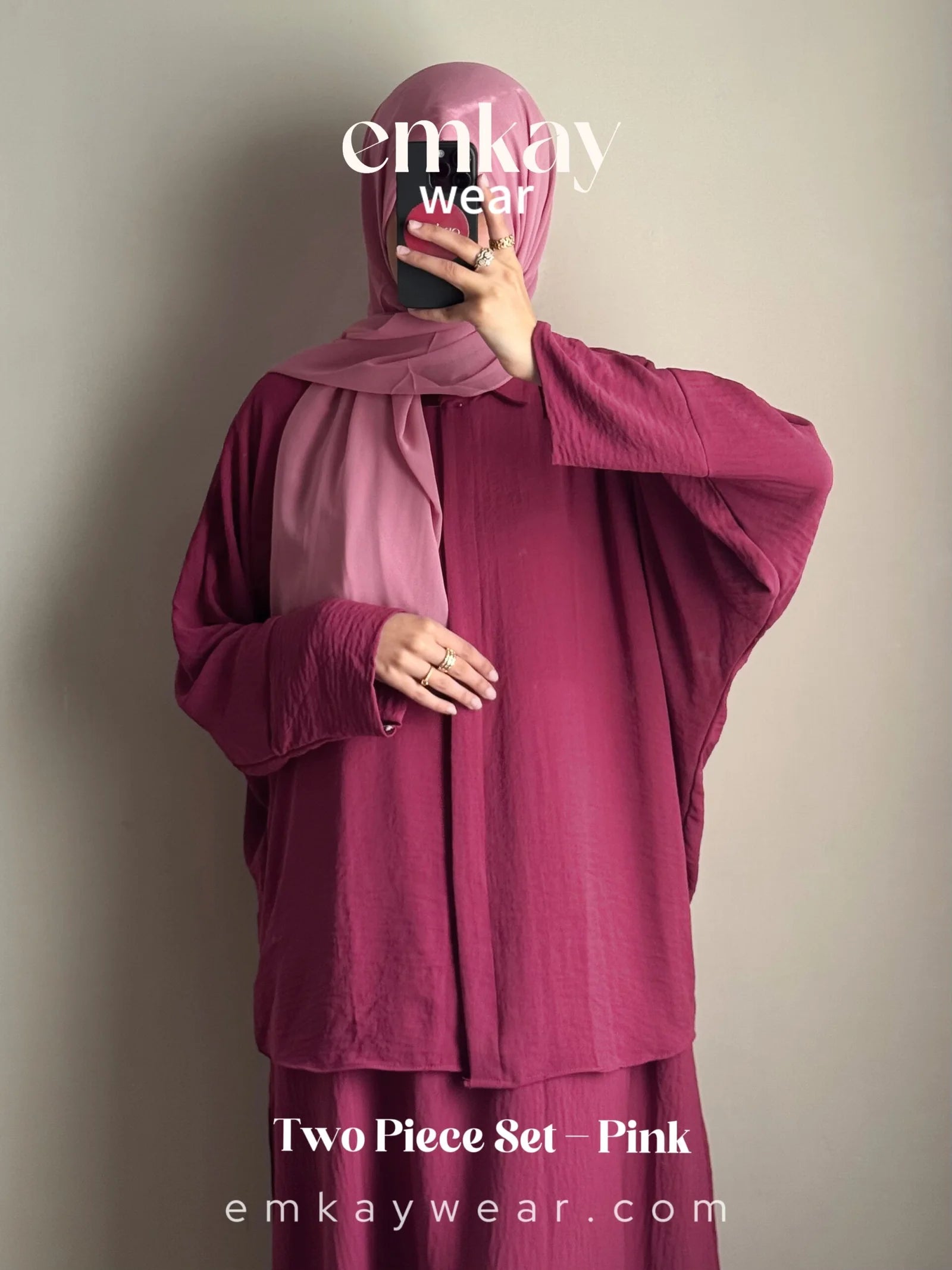 CEY Two Piece Set