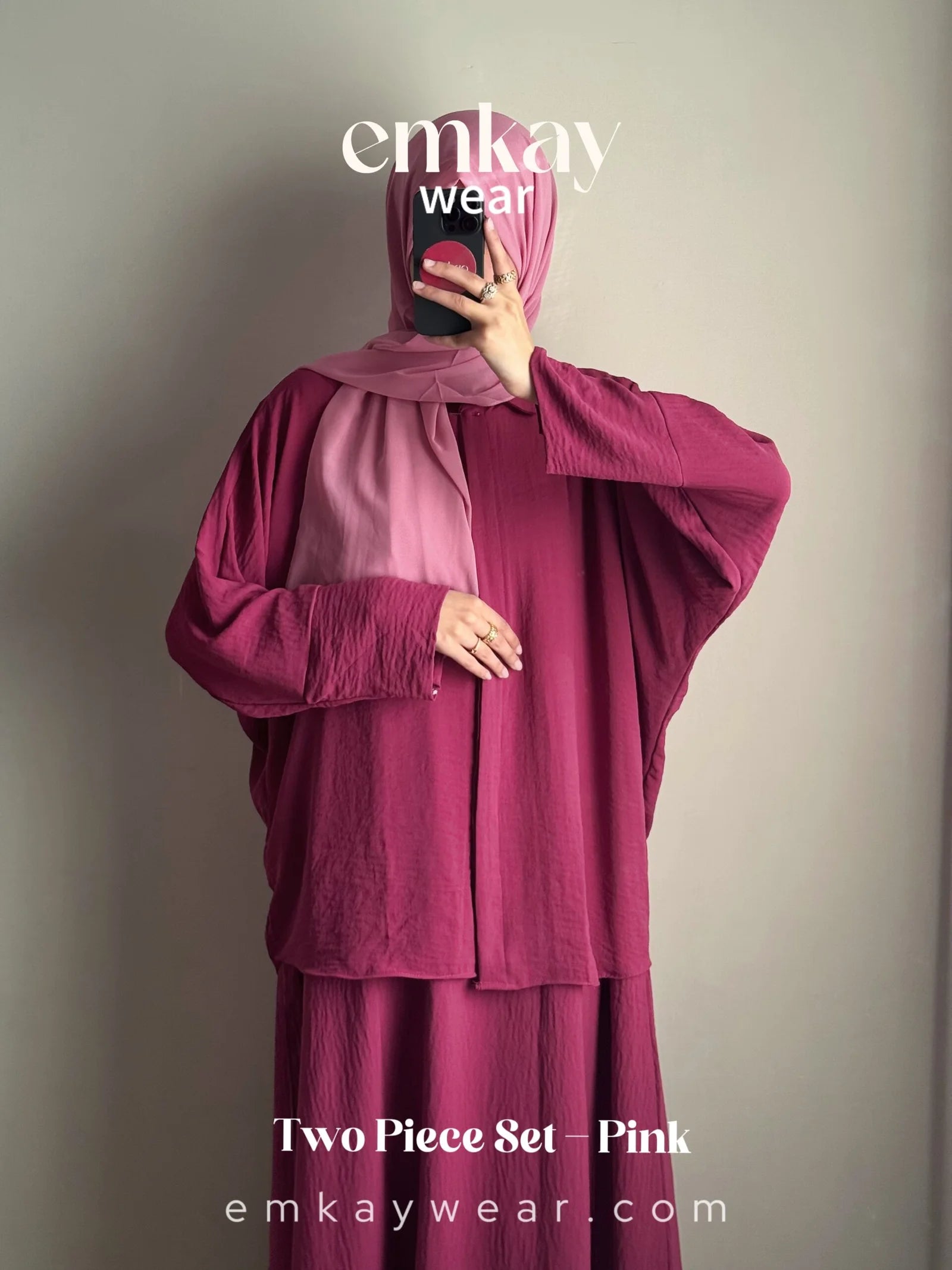 CEY Two Piece Set