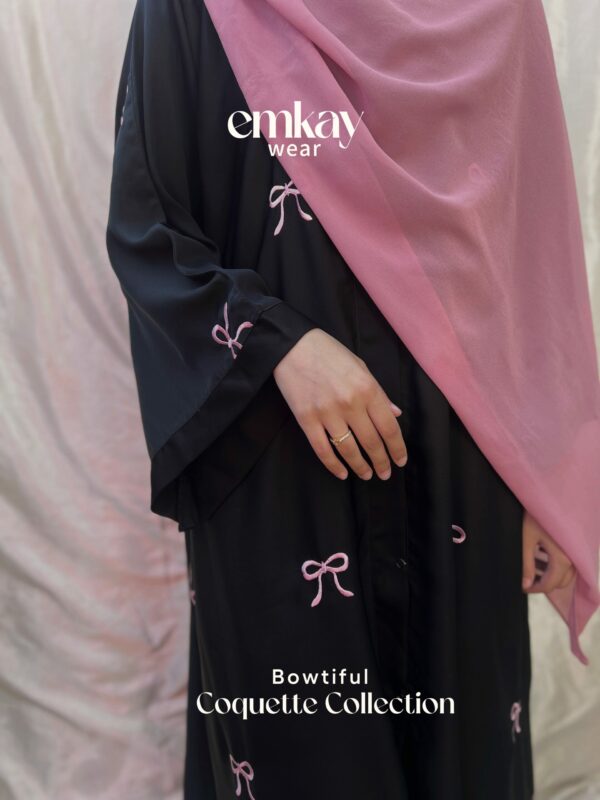 Bowtiful Abaya - Image 5