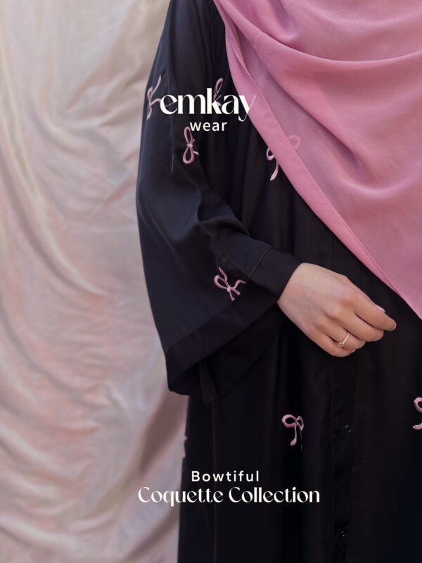 Bowtiful Abaya