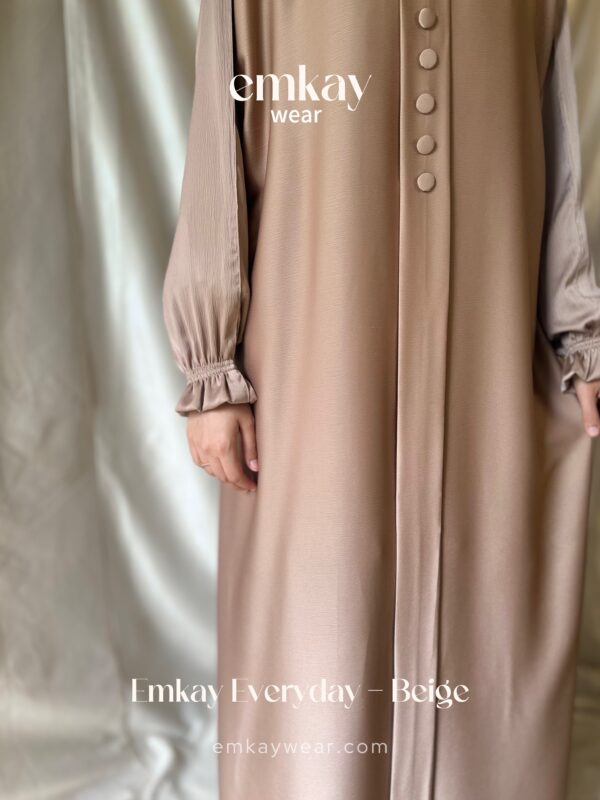 Emkay Everyday - Beige - Image 3