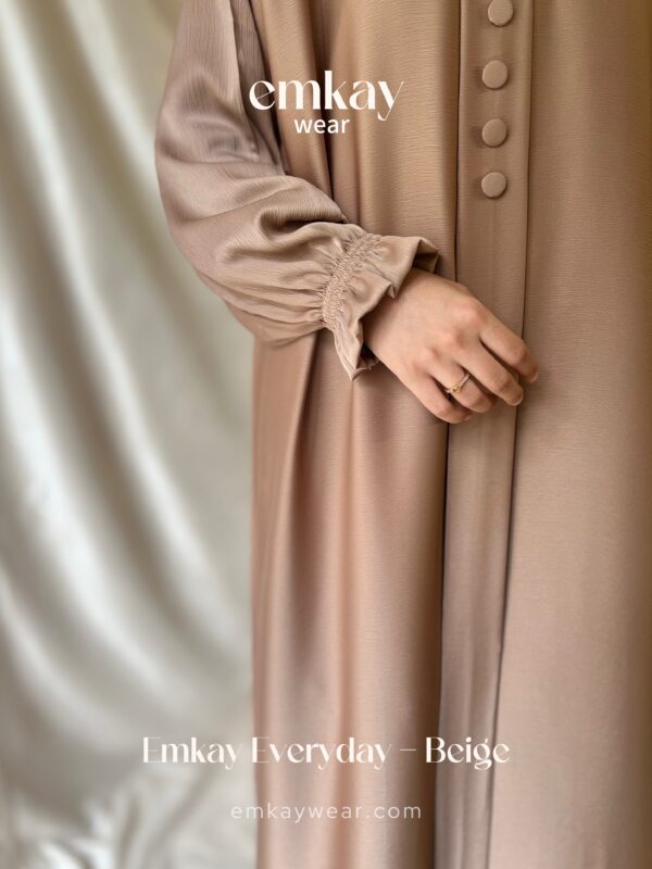 Emkay Everyday - Beige - Image 12
