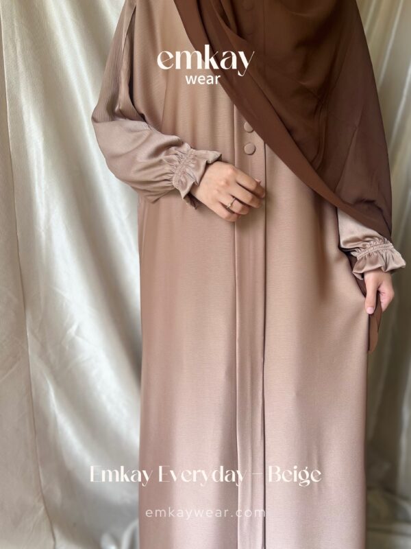 Emkay Everyday - Beige - Image 2