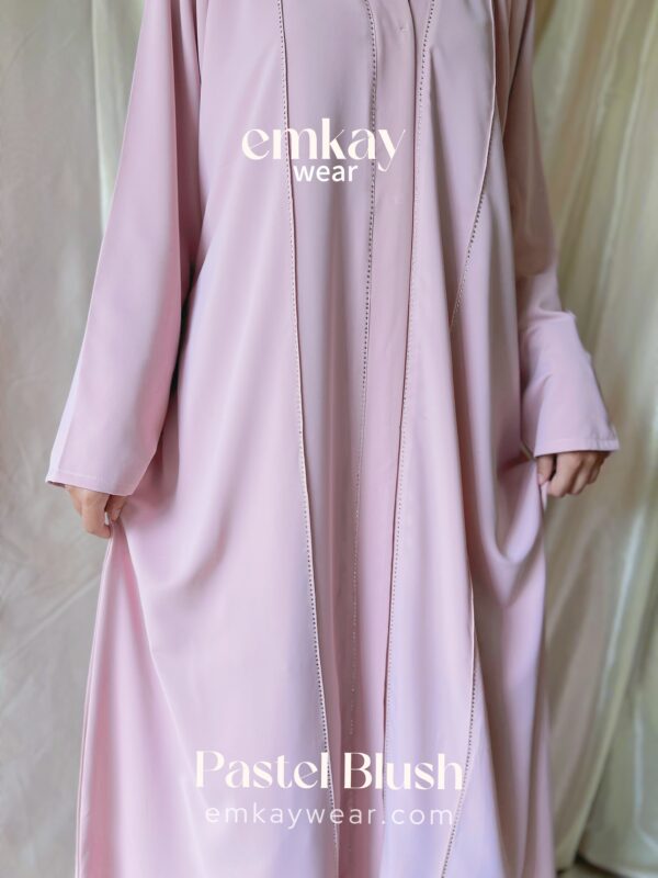 Pastel Blush Abaya with Hijab - Image 4