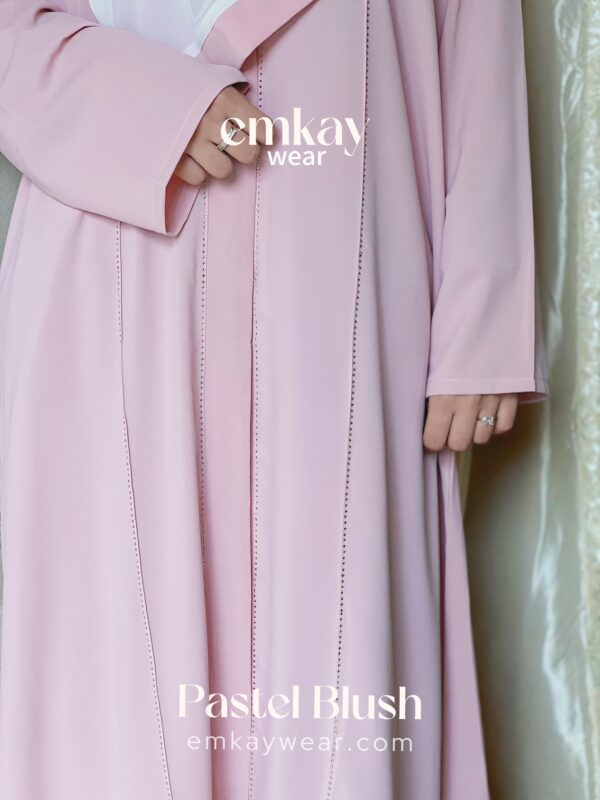 Pastel Blush Abaya with Hijab - Image 7