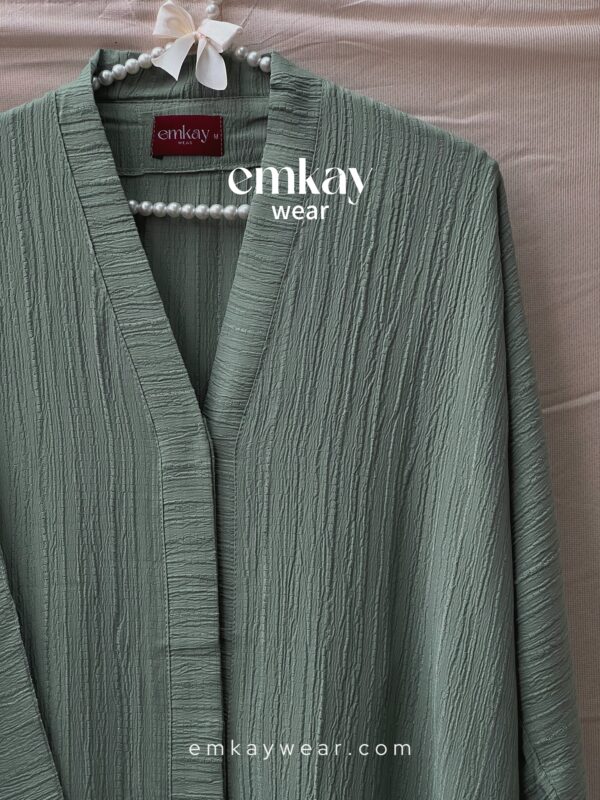 Pistachio Crushed Abaya - Image 6