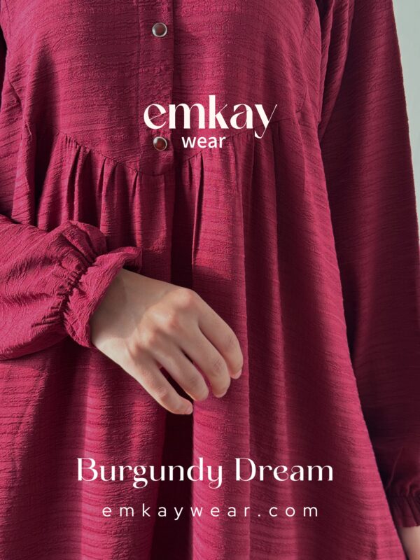 {"source_type":"hypic","data":{"pictureId":"E880203A-DC3B-47F4-A8FD-E60F0B3E52B0","product":"retouch","stickerId":"","infoStickerId":"","filterId":"","appversion":"7.4.0","enter_from":"enter_launch","os":"ios","activityName":"","imageEffectId":"","playId":""},"tiktok_developers_3p_anchor_params":"{"template_id":"","capability_extra_v2":{"edit":[{"panel":"brightness"},{"panel":"exposure"},{"panel":"light_sensitive"},{"panel":"color_temperature"},{"panel":"natural_saturation"},{"panel":"shadow"},{"panel":"highlight"},{"panel":"saturation"},{"panel":"contrast"}],"text":[{"effect_id":"23788389","panel":"text"},{"effect_id":"231294491","panel":"text"},{"panel":"text","effect_id":"190615267"},{"panel":"text","effect_id":"278742751"}]},"capability_key":["edit","text"],"filter_id":[],"client_key":"awgvo7gzpeas2ho6"}"}