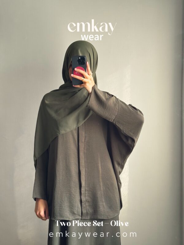 {"data":{"pictureId":"7E623C98-F958-4ABA-8874-1B5E4DC21847","filterId":"","playId":"","activityName":"","product":"retouch","infoStickerId":"","stickerId":"","appversion":"7.7.0","enter_from":"enter_launch","os":"ios","imageEffectId":""},"tiktok_developers_3p_anchor_params":"{"capability_extra_v2":{"edit":[{"panel":"hsl"},{"panel":"color_temperature"},{"panel":"saturation"},{"panel":"contrast"},{"panel":"light_sensitive"}],"text":[{"effect_id":"23788389","panel":"text"},{"panel":"text","effect_id":"231294491"},{"panel":"text","effect_id":"5224202"},{"panel":"text","effect_id":"278742751"}]},"template_id":"","client_key":"awgvo7gzpeas2ho6","filter_id":[],"capability_key":["edit","text"]}","source_type":"hypic"}