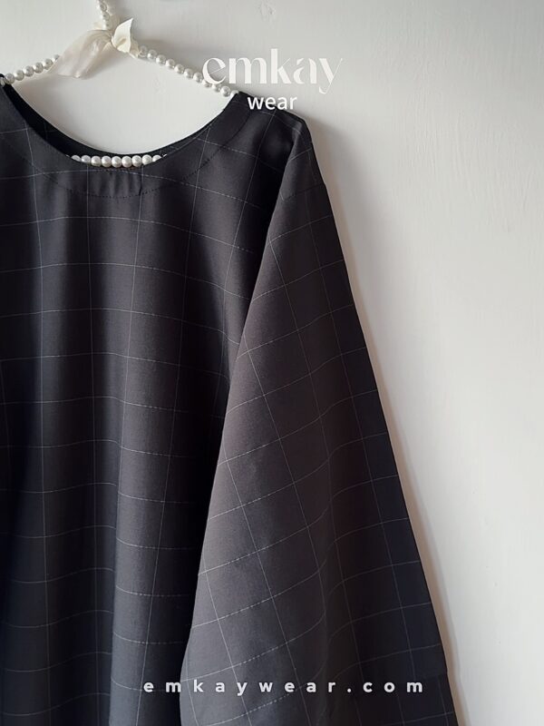 {"tiktok_developers_3p_anchor_params":"{"filter_id":[],"capability_key":["text","edit"],"template_id":"","client_key":"awgvo7gzpeas2ho6","capability_extra_v2":{"text":[{"panel":"text","effect_id":"23788389"},{"panel":"text","effect_id":"231295415"},{"panel":"text","effect_id":"286236115"}],"edit":[{"panel":"light_sensitive"},{"panel":"highlight"},{"panel":"contrast"},{"panel":"structure"},{"panel":"sharpen"},{"panel":"shadow"},{"panel":"color_temperature"}]}}","source_type":"hypic","data":{"enter_from":"enter_launch","playId":"","product":"retouch","os":"ios","pictureId":"4DFD2292-90A2-4A14-9F13-9693A9B3278D","stickerId":"","imageEffectId":"","infoStickerId":"","filterId":"","appversion":"7.9.0","activityName":""}}