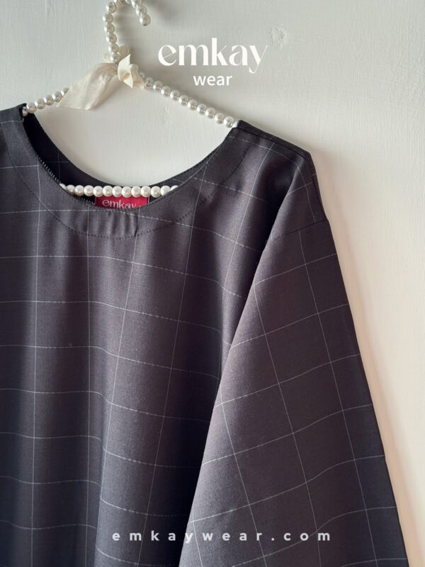 {"source_type":"hypic","tiktok_developers_3p_anchor_params":"{"filter_id":[],"capability_extra_v2":{"text":[{"effect_id":"23788389","panel":"text"},{"panel":"text","effect_id":"231295415"},{"effect_id":"286236115","panel":"text"}],"edit":[{"panel":"color_temperature"}]},"client_key":"awgvo7gzpeas2ho6","capability_key":["edit","text"],"template_id":""}","data":{"infoStickerId":"","pictureId":"6EF01081-0285-4CA7-BE4B-0C3C38155706","os":"ios","filterId":"","stickerId":"","enter_from":"enter_launch","imageEffectId":"","activityName":"","product":"retouch","playId":"","appversion":"7.9.0"}}